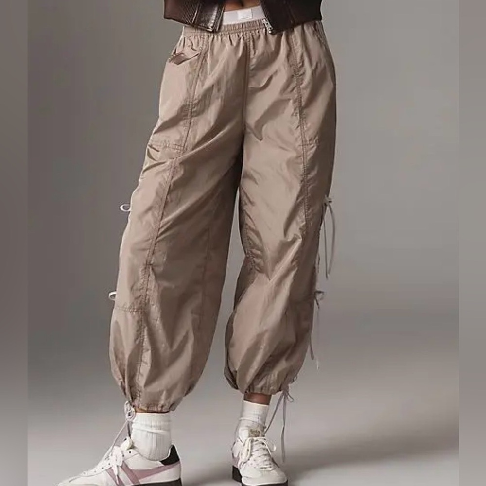 Daily Practice The Bowline Parachute Pants - Picture 5 of 7